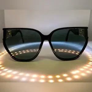 Linda Farrow | Accessories | Sabine Designer Sunglasses By  display picture 2